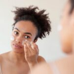Como melhorar a pele do rosto para diferentes tipos de pele em 3 simples passos.